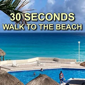 Oceanfront, Entire Cancún